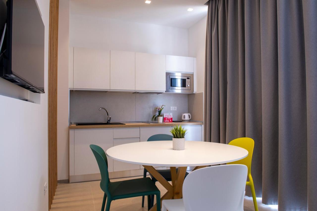 Alipa Apartment Monopoli Extérieur photo